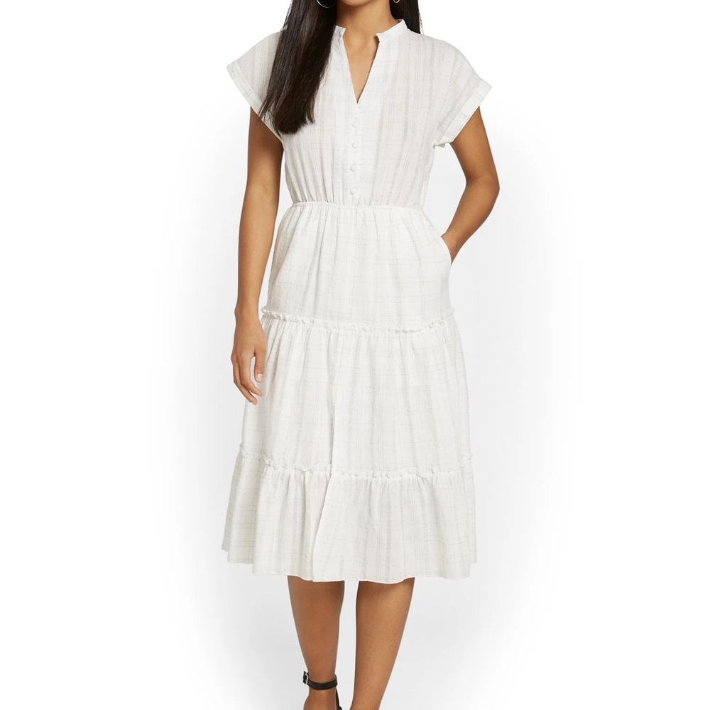 Elegant White Midi Dress
